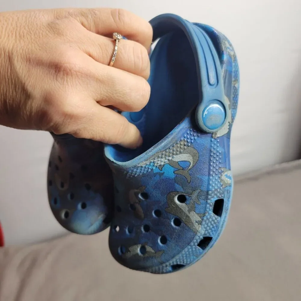 Kids Crocs C10 Blue Camo Slip-On‎ Shoes With Adjustable Strap
